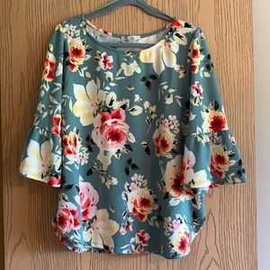 Green Envelope 1X 3/4 Flutter Sleeve Blouse